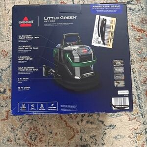 Bissell Little Green Pet Pro in Black and Green